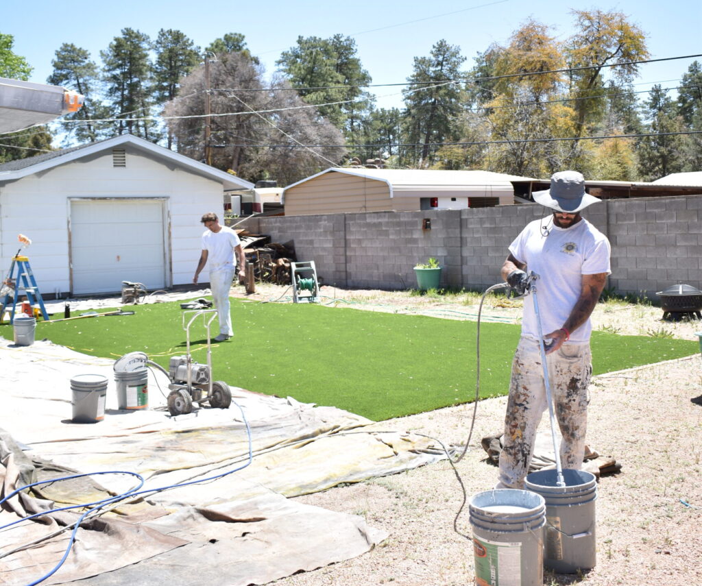 Why Homes in Payson Need a Different Kind of Paint Job